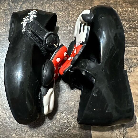 Mini Melissa x Disney Minnie Mouse Mary Janes - Picture 4 of 9